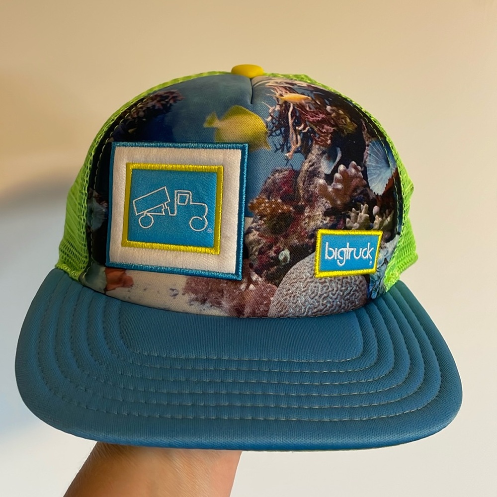 🪸🐠🧢Big Truck youth hat blue & green Ocean Reef
